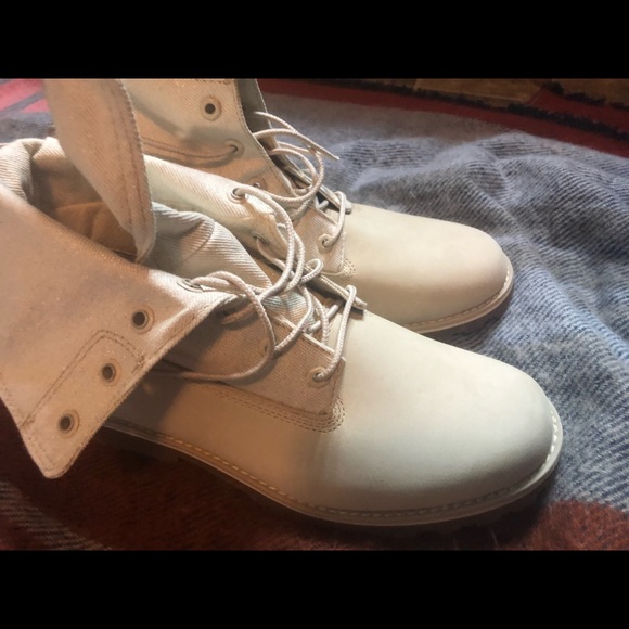 Cream Timberlands - Picture 2 of 4